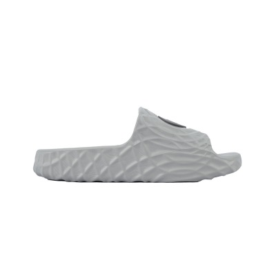 EM Sneakers Gucci Slide Sandal Interlocking G Grey Water Ripples 02
