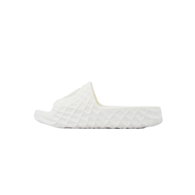 EM Sneakers Gucci Slide Sandal Interlocking G White Water Ripples 01