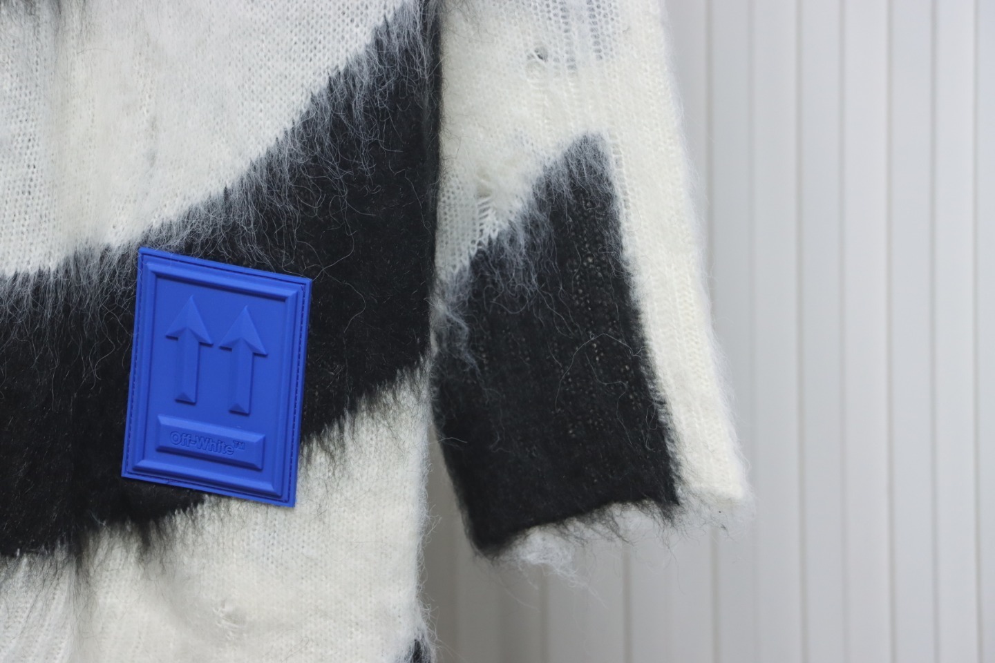 EM Sneakers Off-White OW Mohair Crew Neck Sweater Black and White