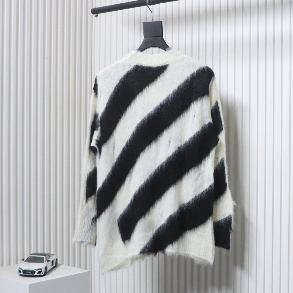 EM Sneakers Off-White OW Mohair Crew Neck Sweater Black and White