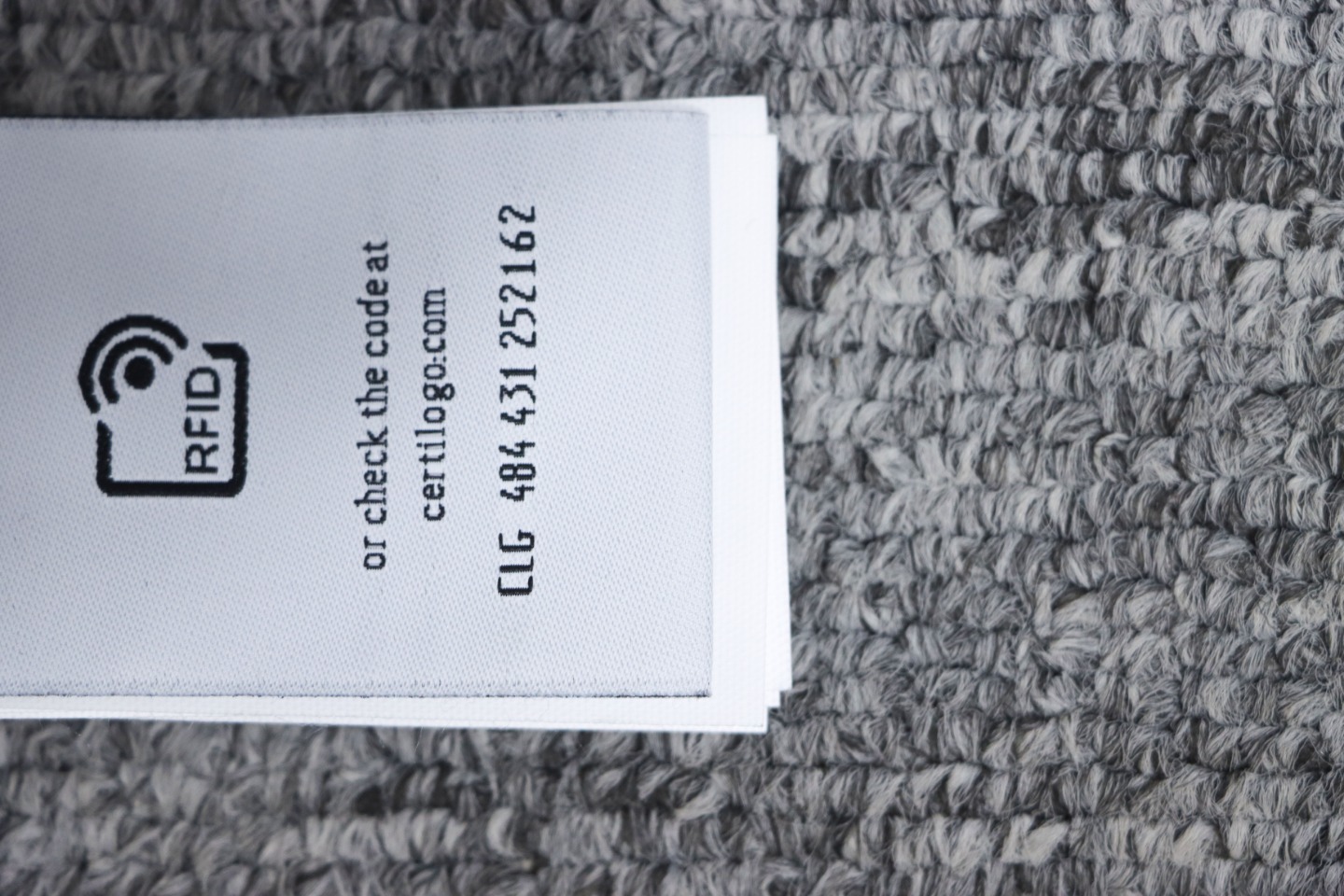 EM Sneakers Off-White OW Round Neck Sweatshirt Ink Arrow Twill Oil Painting Graffiti Black