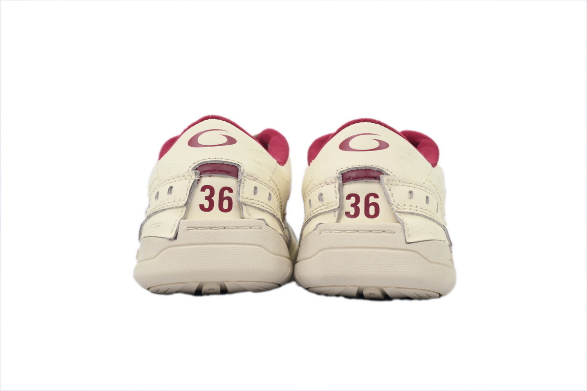 EM Sneakers Balenciaga Hamptons Worn-Out Sneaker Beige Red