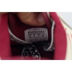 EM Sneakers Balenciaga Hamptons Worn-Out Sneaker Beige Red