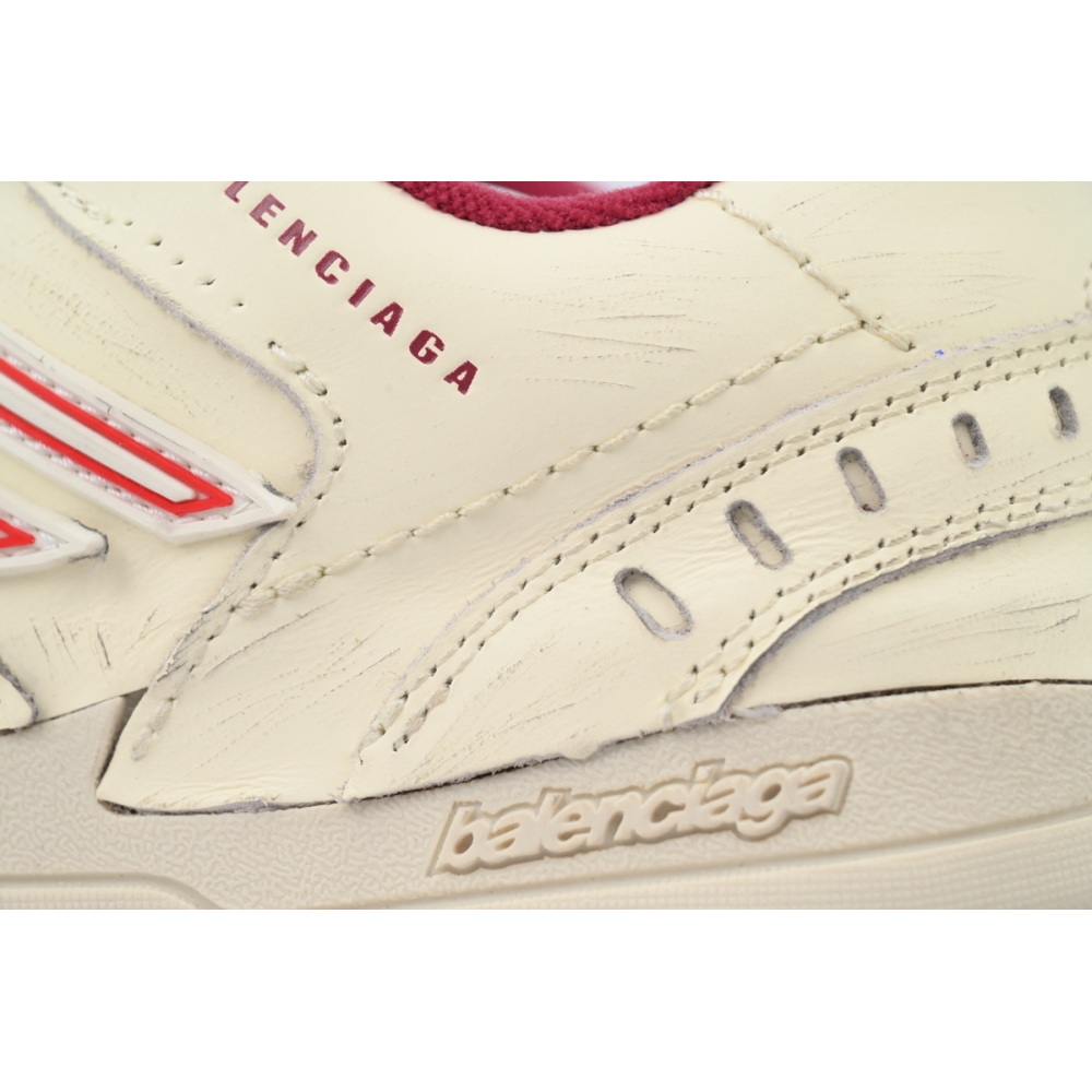 EM Sneakers Balenciaga Hamptons Worn-Out Sneaker Beige Red