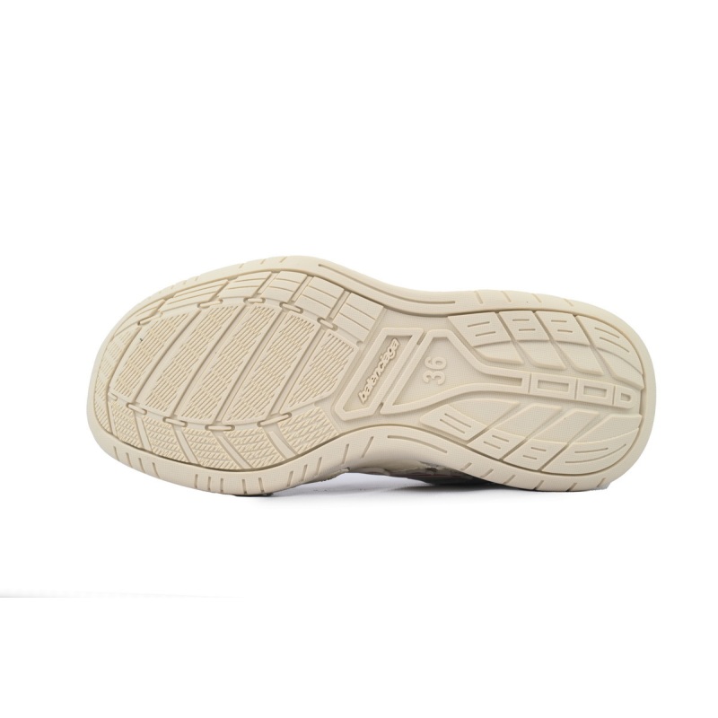 EM Sneakers Balenciaga Hamptons Worn-Out Sneaker Beige Red