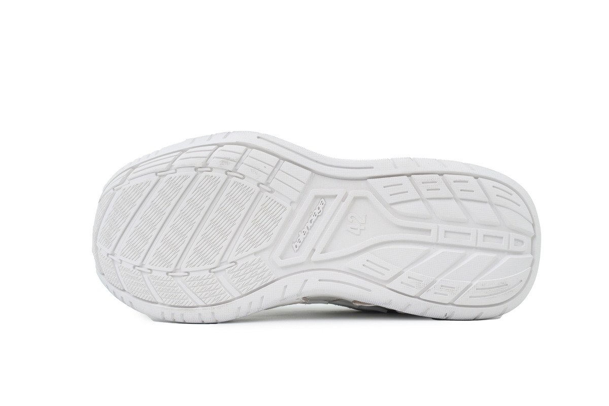 EM Sneakers Balenciaga Hamptons Worn-Out Sneaker White