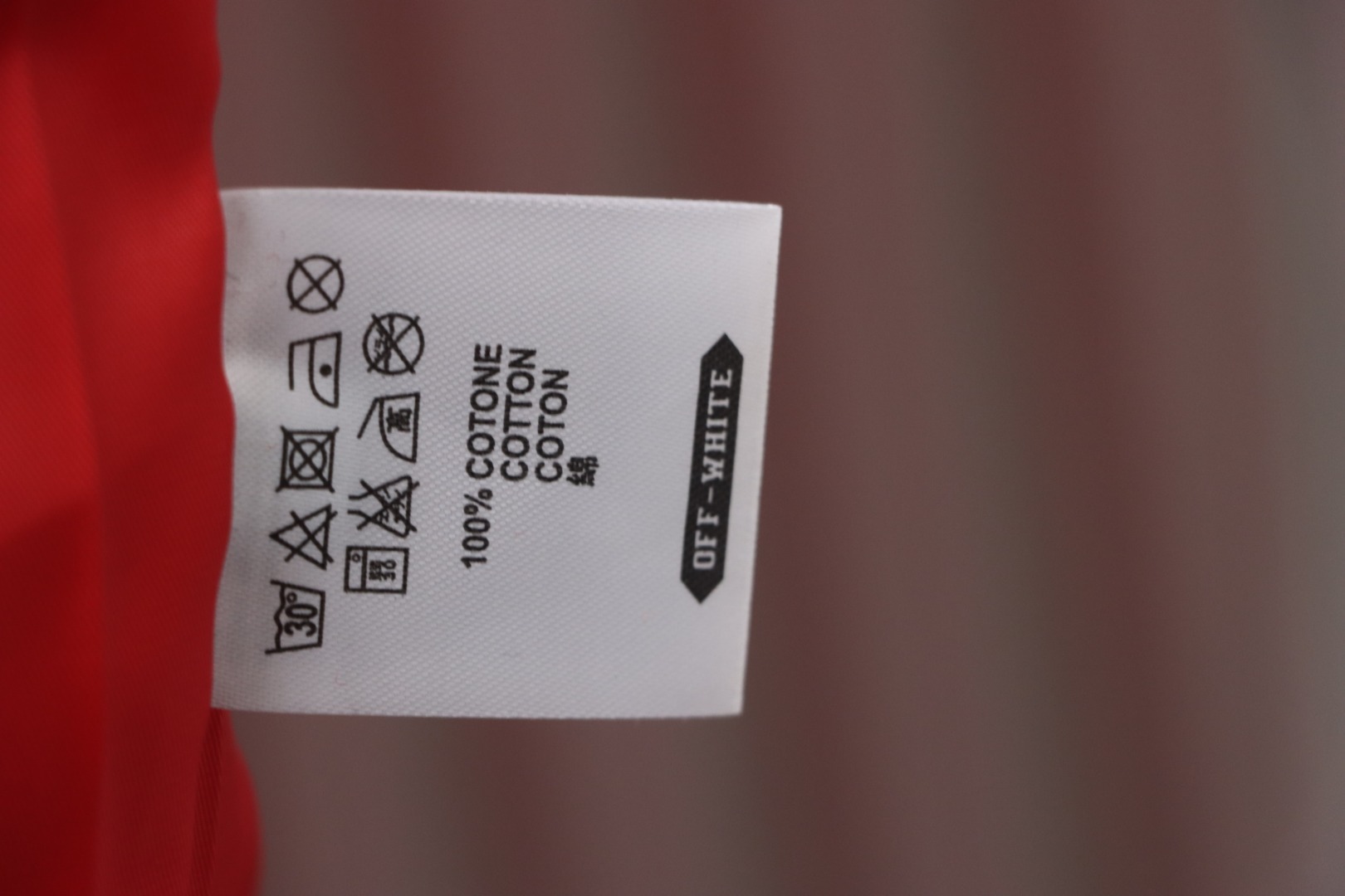 EM Sneakers Off-White Bulls Towel Embroidered Baseball Jacket Red and White