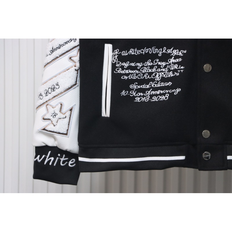 EM Sneakers Off-White Leather Sleeve Five-Pointed Star Baseball Jacket Black and White