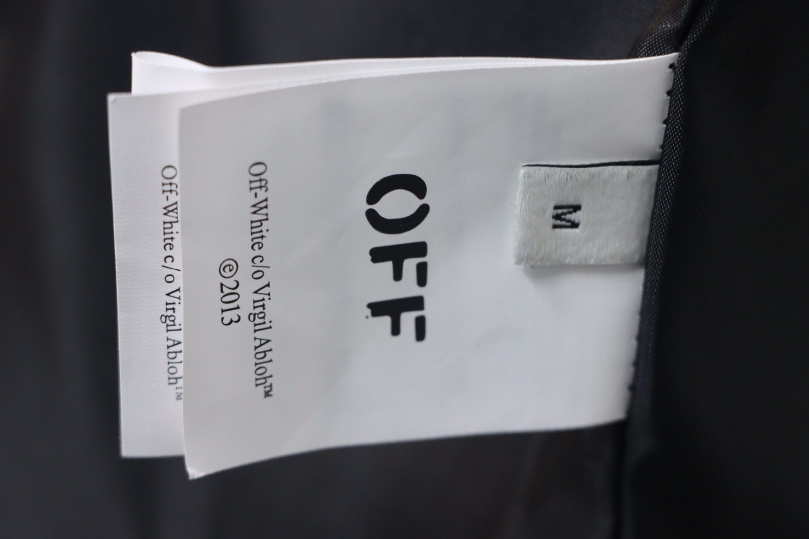 EM Sneakers Off-White Leather Sleeve Five-Pointed Star Baseball Jacket Black and White and Red