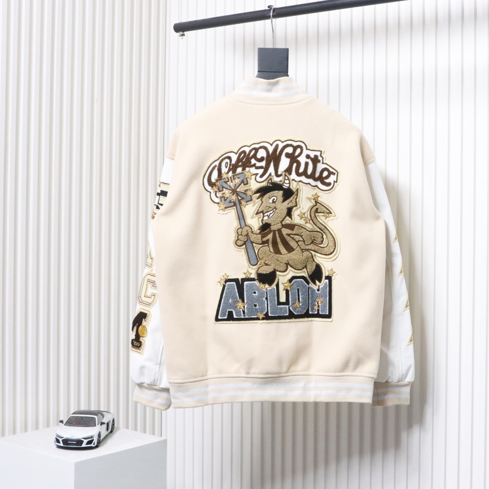 EM Sneakers Off-White x AC mlian Devil Towel Embroidery Joint Baseball Jacket Apricot