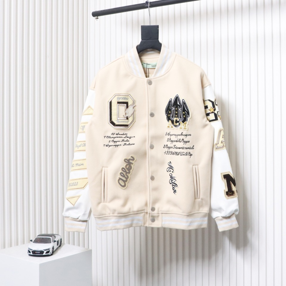 EM Sneakers Off-White x AC mlian Devil Towel Embroidery Joint Baseball Jacket Apricot