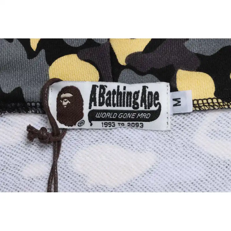 EM Sneakers BAPE Shark Black and Yellow Camouflage Zip-up Hoodie