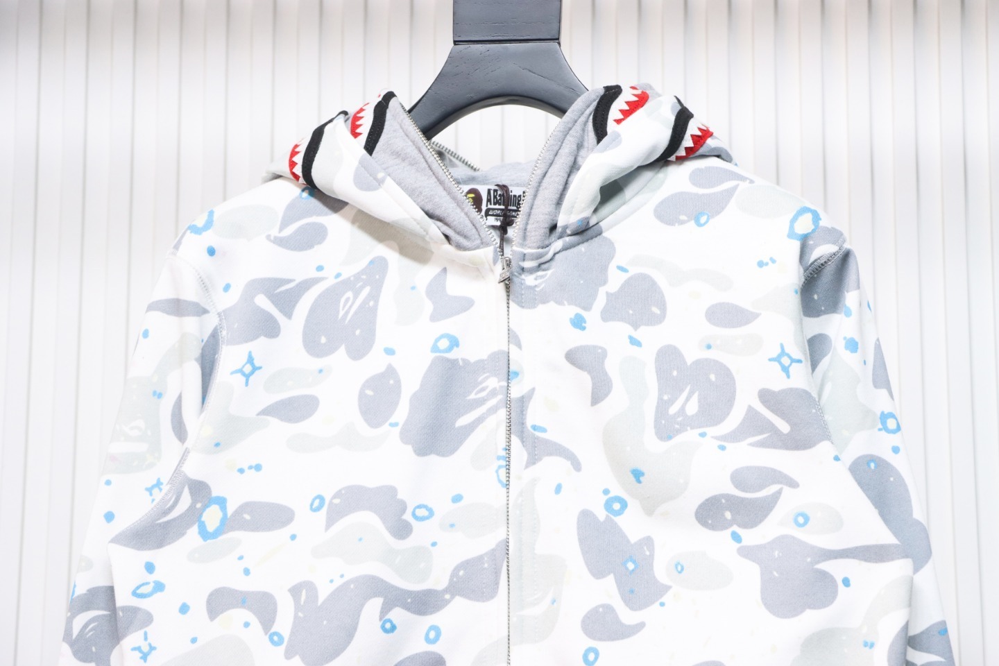 EM Sneakers BAPE Shark Head Tiger Head Zipper Starry Sky Camouflage Double Hooded Hoodie Gray and White