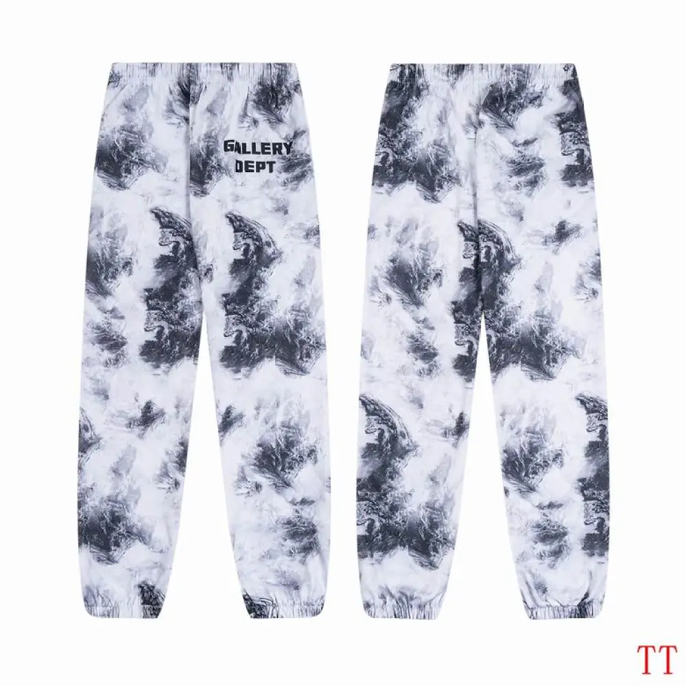 EM Sneakers Gallery Dept Hoodie & Sweatpant Set -04 Black and White