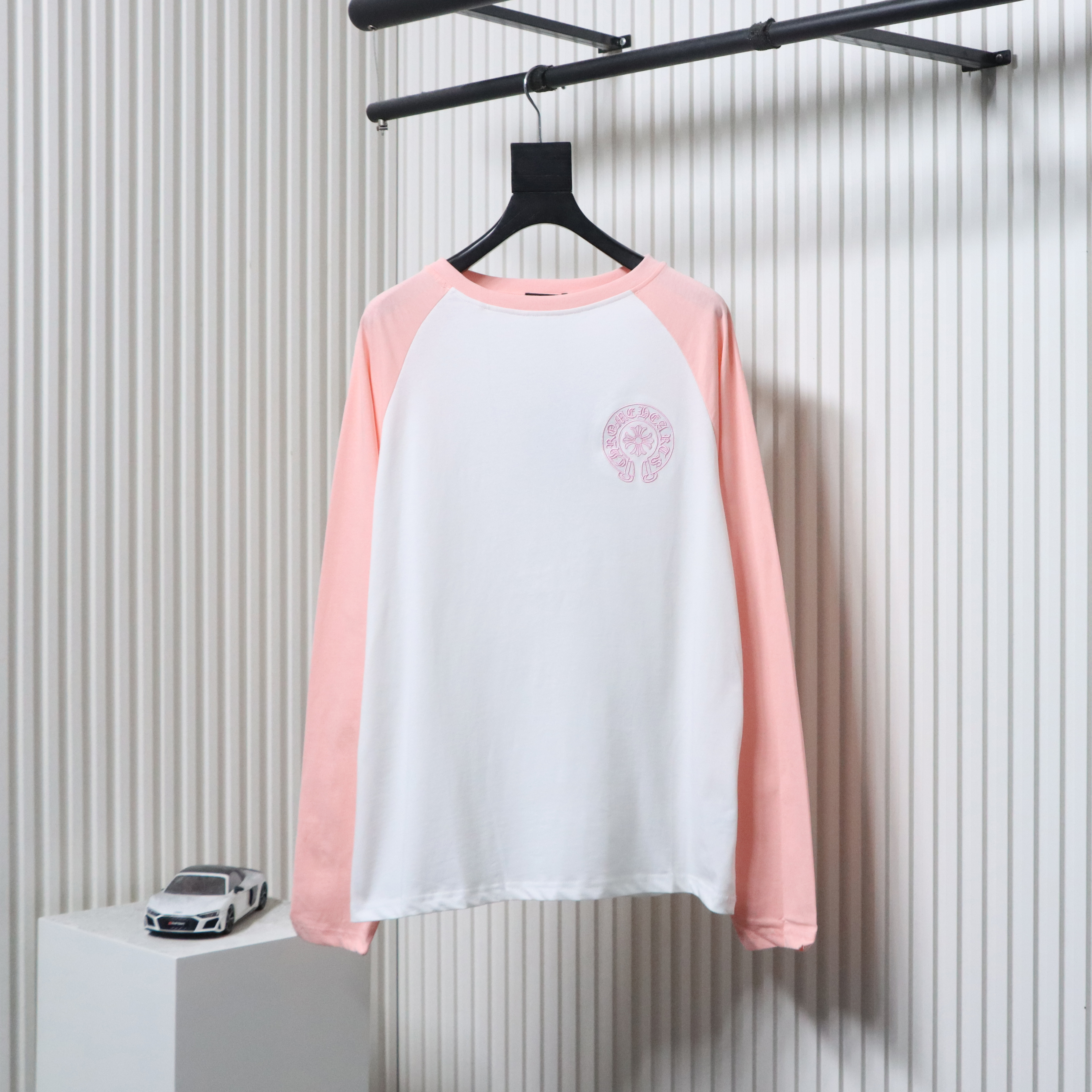 EM Sneakers Chrome Hearts 25FW Embroidered Horseshoe Patchwork Long Sleeves Pink and White