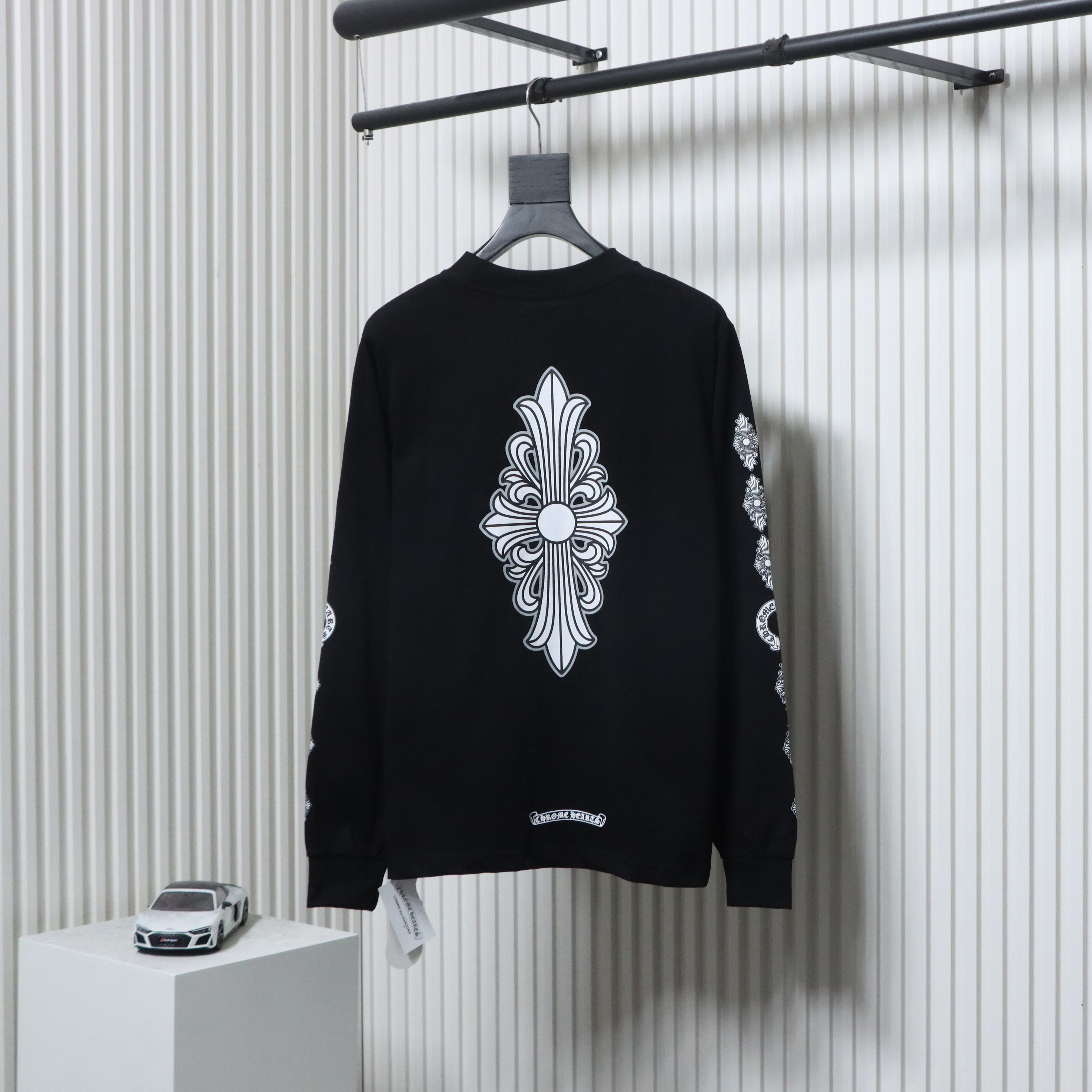 EM Sneakers Chrome Hearts CH 25ss Back Cross Round Neck Long Sleeve Black