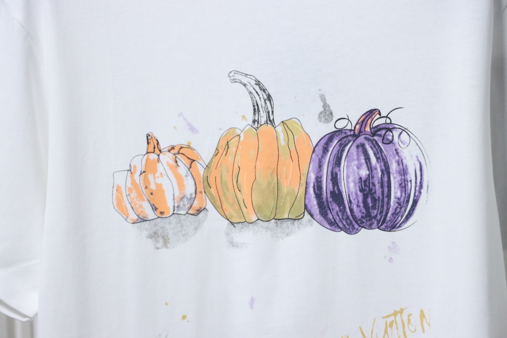 EM Sneakers Louis Vuitton 25ss Graffiti Hand-Painted Pumpkin Print T-Shirt White