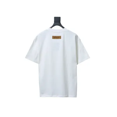 EM Sneakers Louis Vuitton LV 25SS Shoulder Label T-shirt White 02