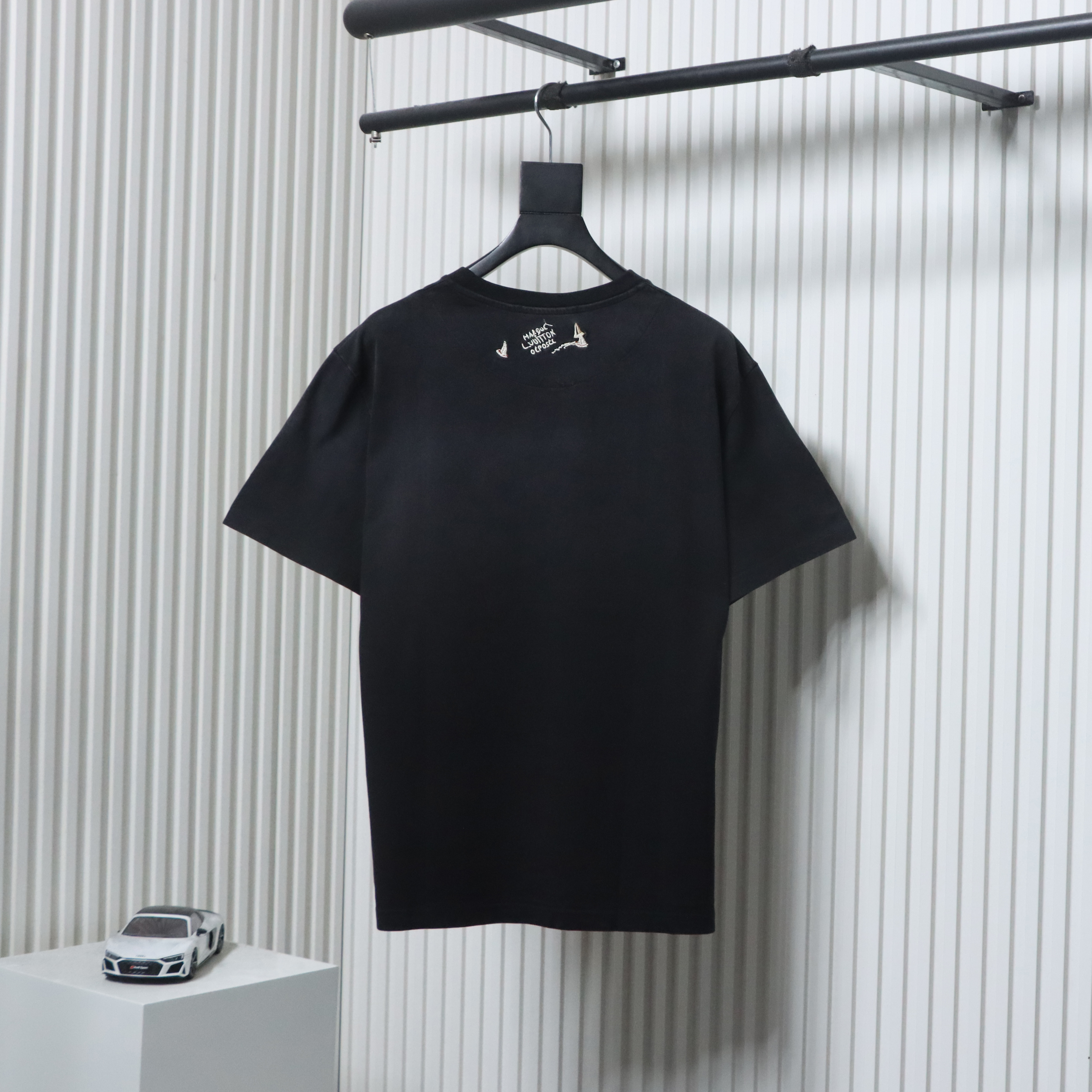 EM Sneakers Louis Vuitton Thousand Paper Cranes Embroidered T-shirt Black