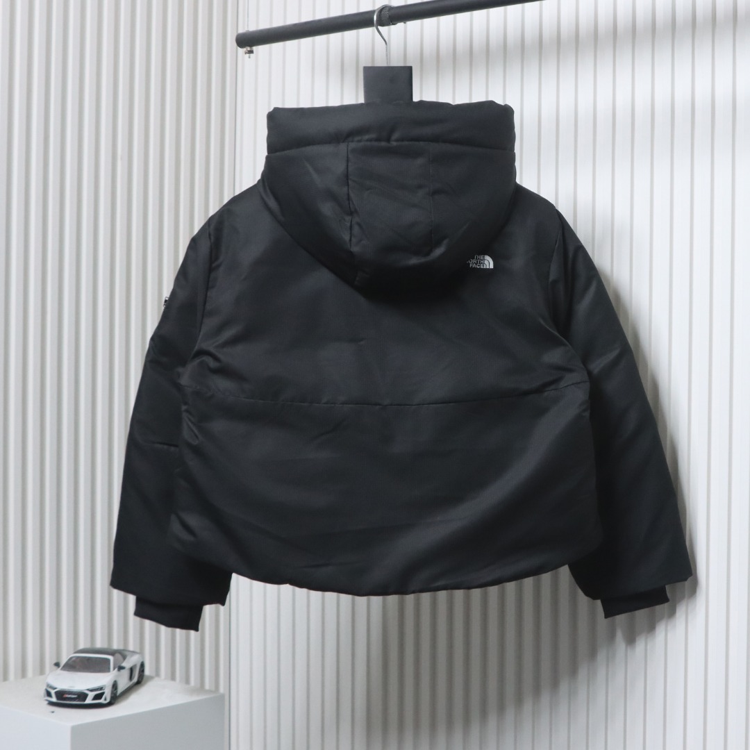 EM Sneakers The North Face TF Outdoor UE Pioneer Design Contrast Color Down Jacket Black