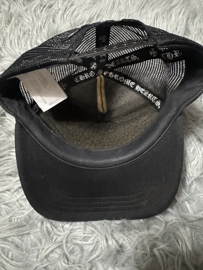 EM Sneakers Chrome Hearts Cap 04