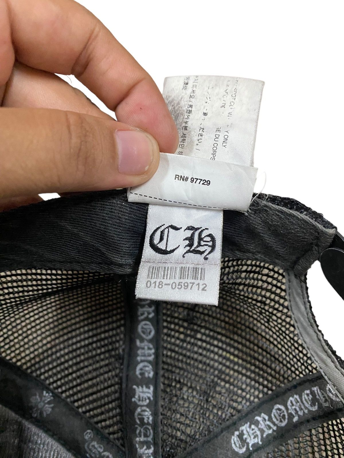 EM Sneakers Chrome Hearts Cap 09