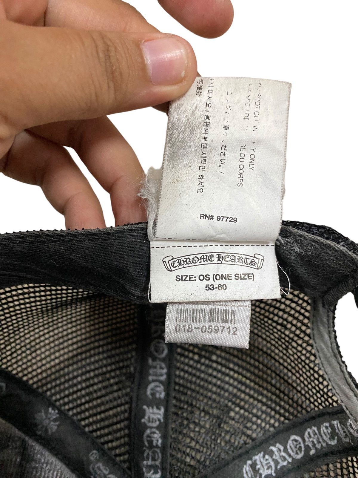 EM Sneakers Chrome Hearts Cap 09