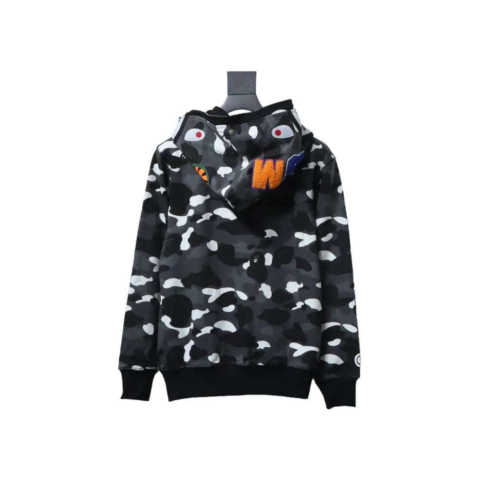 EM Sneakers BAPE Black and White Camouflage Shark Cool Autumn and Winter Shoes and Clothing Set