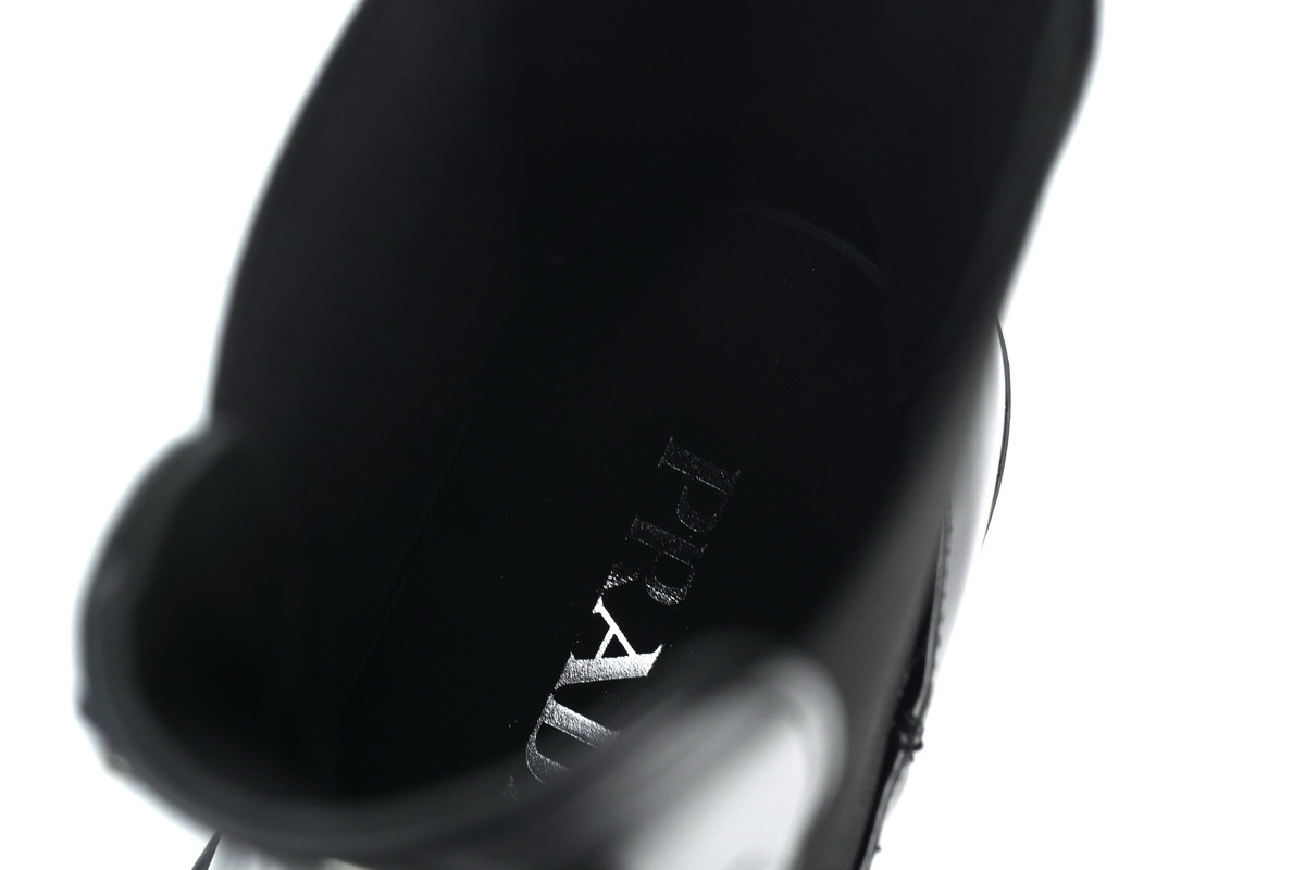 EM Sneakers Prada Boots Black Patent Leather Chelsea Slip-on Round Toe Fashionable