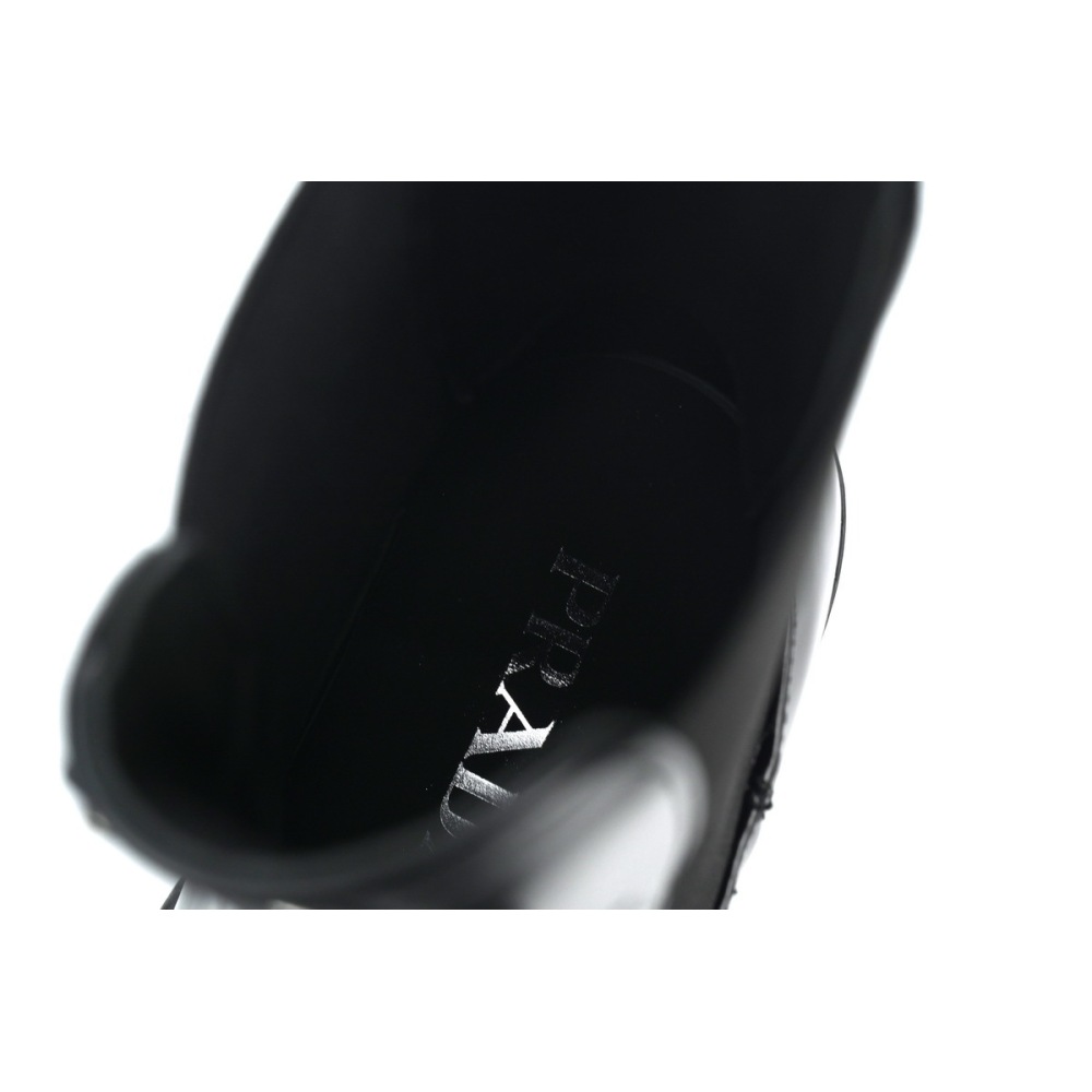 EM Sneakers Prada Boots Black Patent Leather Chelsea Slip-on Round Toe Fashionable