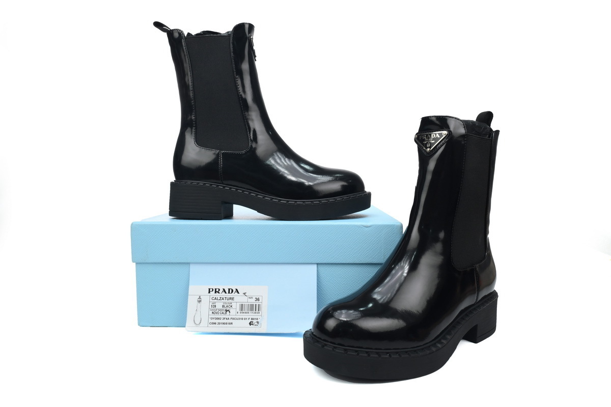 EM Sneakers Prada Boots Black Patent Leather Chelsea Slip-on Round Toe Fashionable