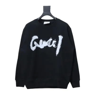 EM Sneakers Gucci Crew Neck Sweatshirt in Collaboration with Balenciaga 24SS Graffiti Lettering Print Black 01