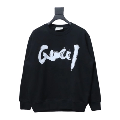 EM Sneakers Gucci Crew Neck Sweatshirt in Collaboration with Balenciaga 24SS Graffiti Lettering Print Black 01