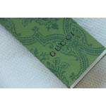 EM Sneakers Gucci Crew Neck Sweatshirt with Yellow Duck Print on Back White