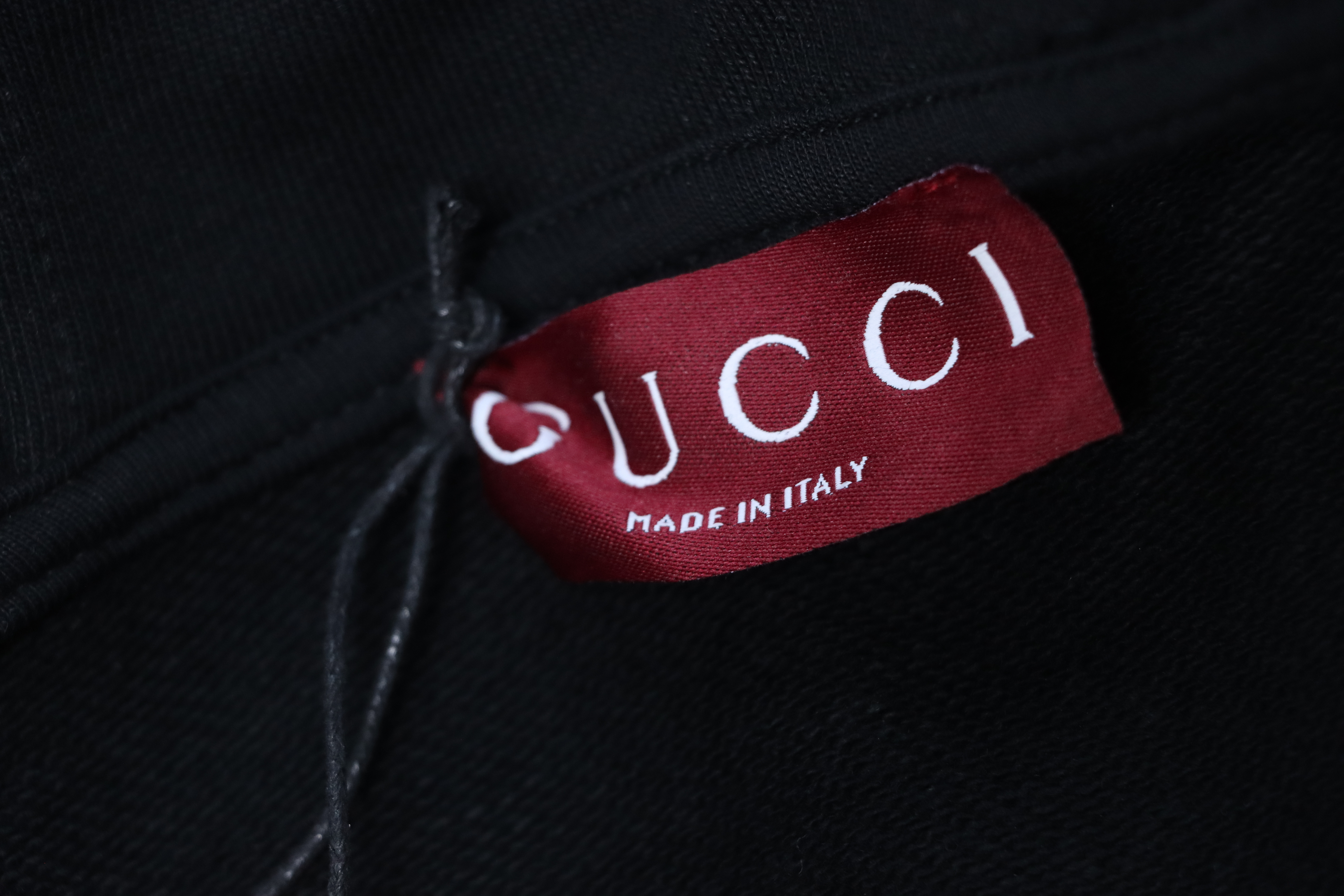 EM Sneakers Gucci Hoodie 25Fw Musical Note Signature Logo Embroidery White