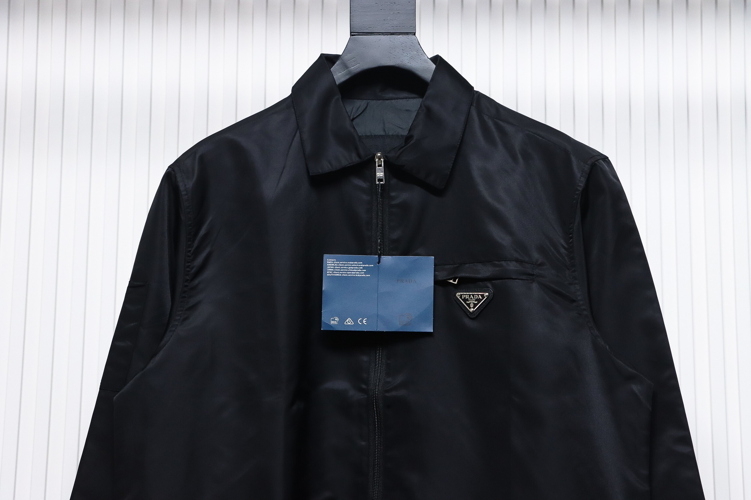 EM Sneakers Prada Recycled Nylon Gabardine Shirt Functional Jacket Black