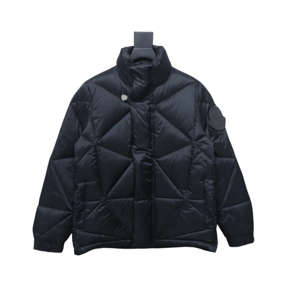 EM Sneakers Moncler Diamond Cut Down Jacket Black