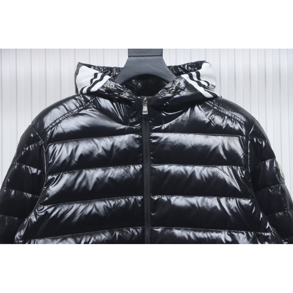 EM Sneakers Moncler Dragon Year Limited Edition Down Jacket Black