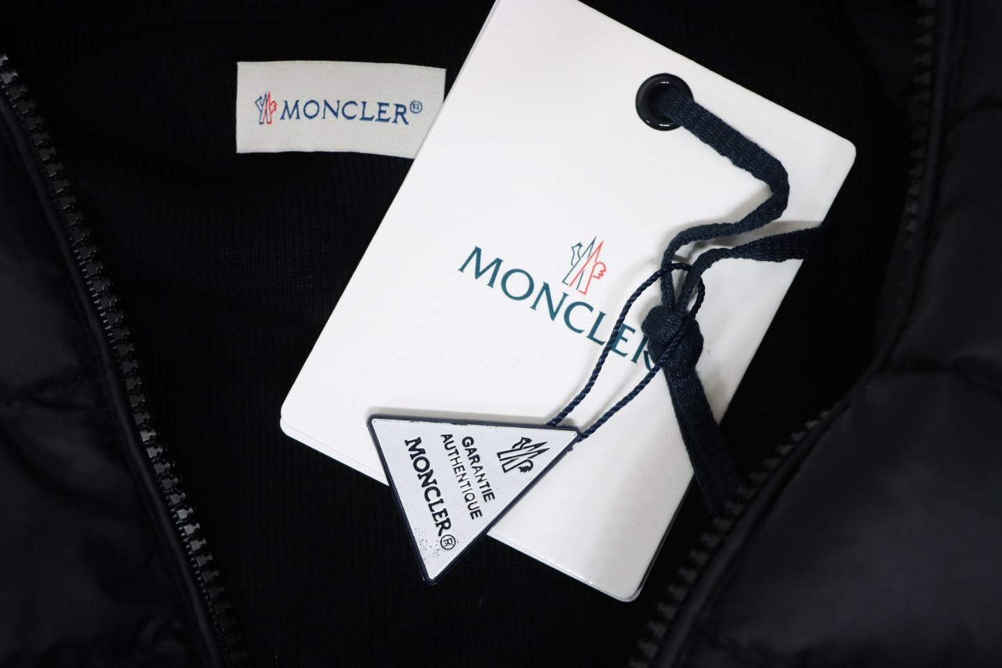 EM Sneakers Moncler Knitted Patchwork Thin Down Jacket Black