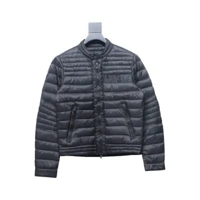 EM Sneakers Moncler Lightweight Classic Down Jacket Black 01