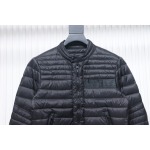 EM Sneakers Moncler Lightweight Classic Down Jacket Black