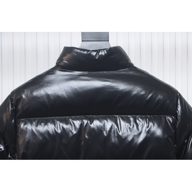 EM Sneakers Moncler Maya Lacquered Down Jacket Black
