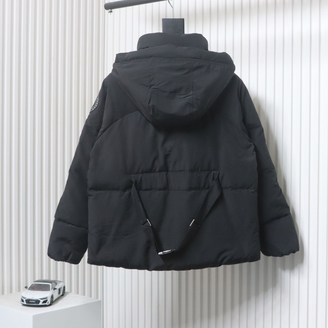 EM Sneakers Moncler Sleeve Badge Solid Zip Down Jacket Black