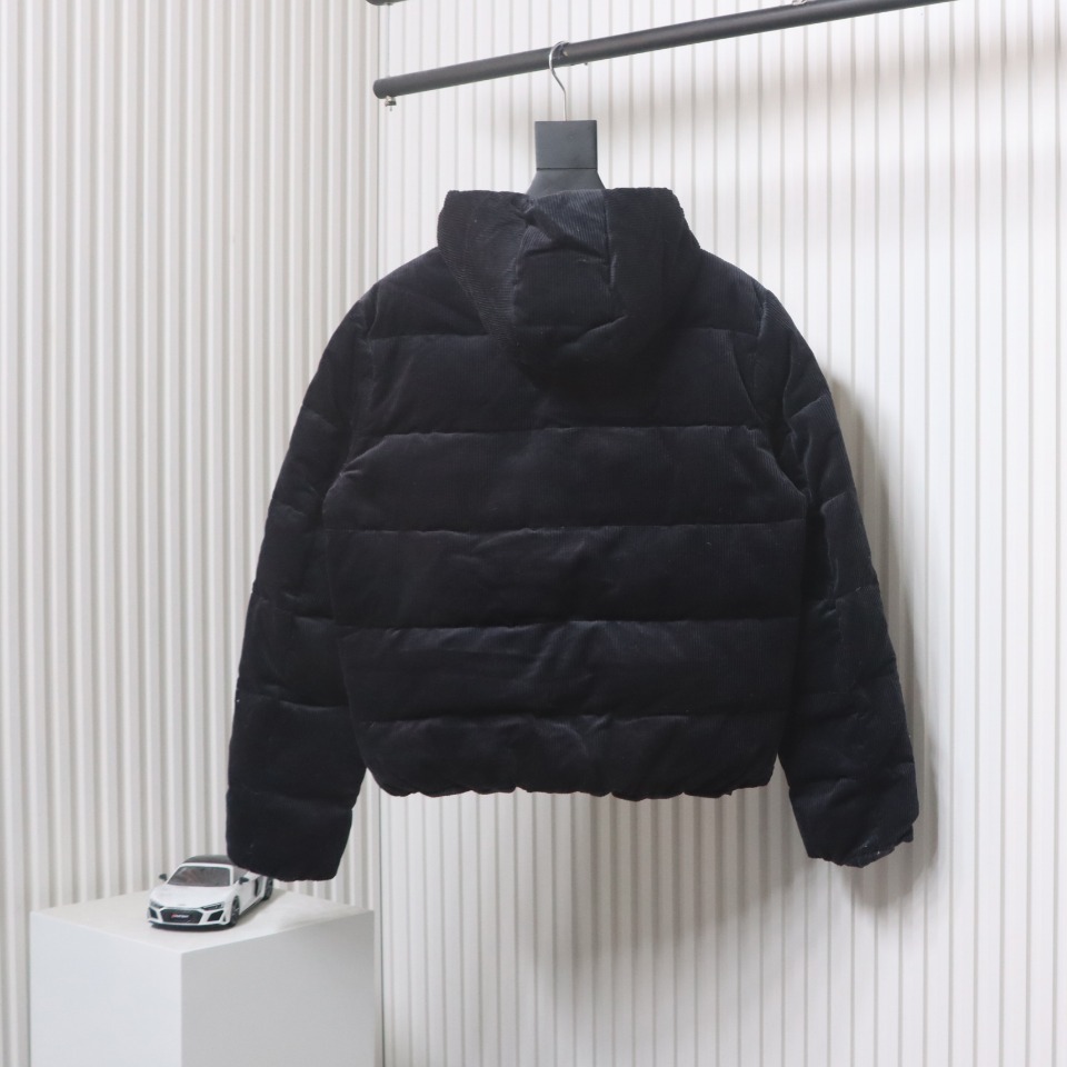 EM Sneakers Prada 23FW Corduroy Down Jacket Black