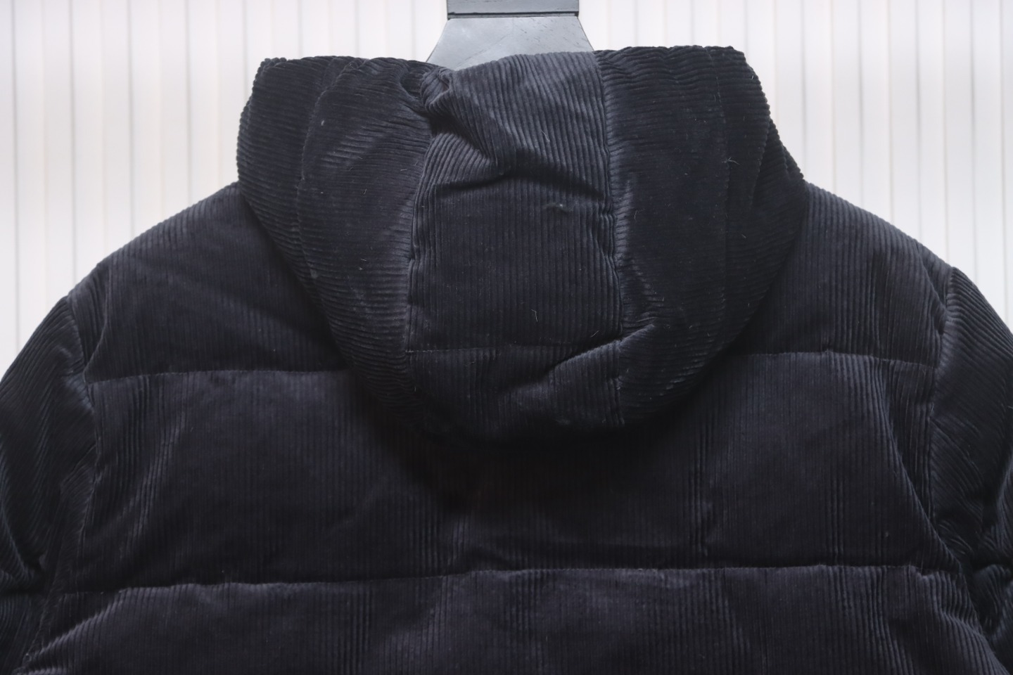 EM Sneakers Prada 23FW Corduroy Down Jacket Black