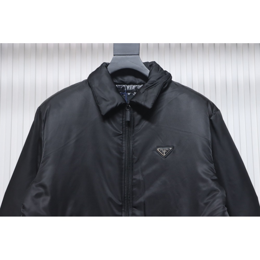 EM Sneakers Prada 23FW Recycled Nylon Down Jacket Black