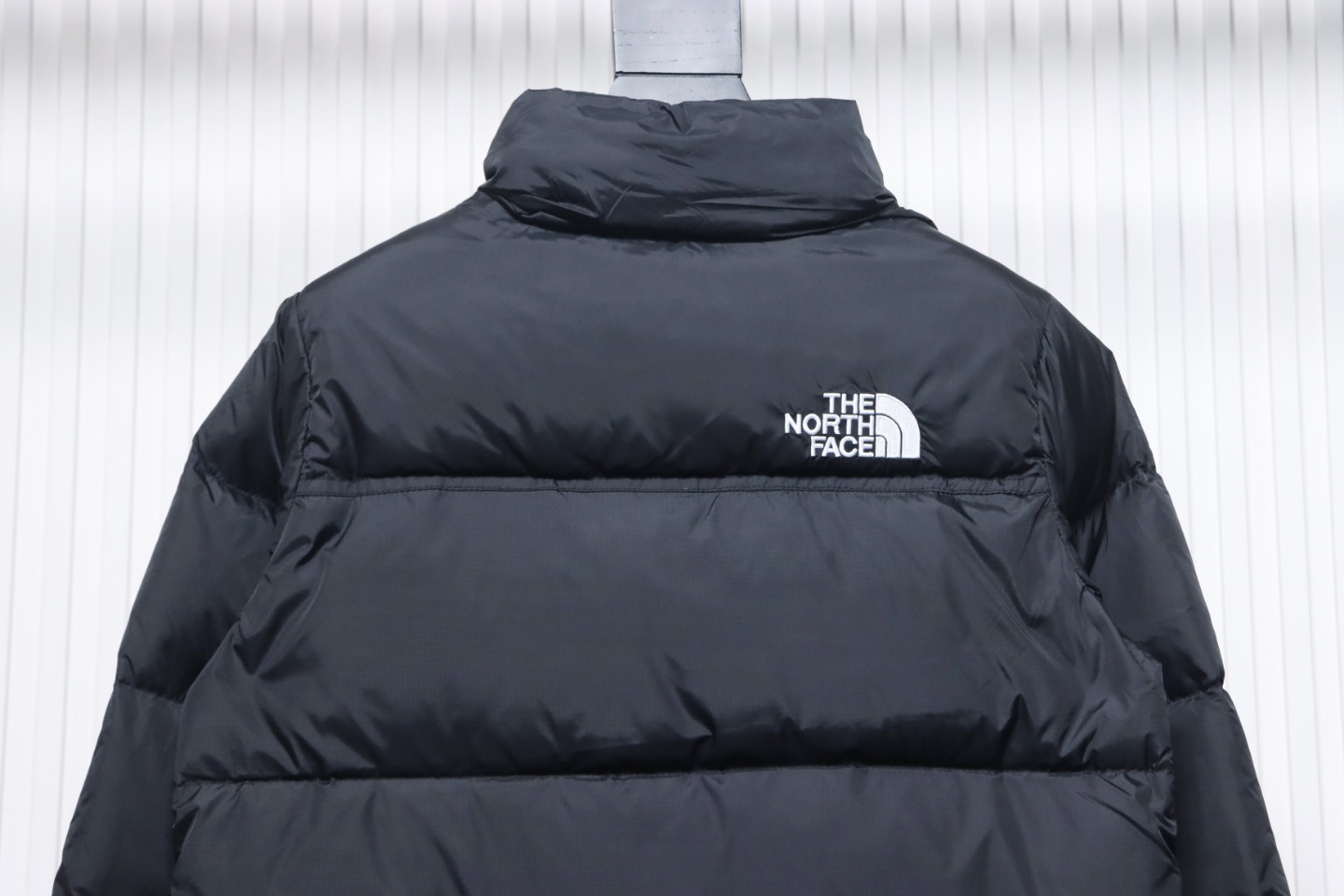 EM Sneakers The North Face 96 Basic Down Jacket All Black