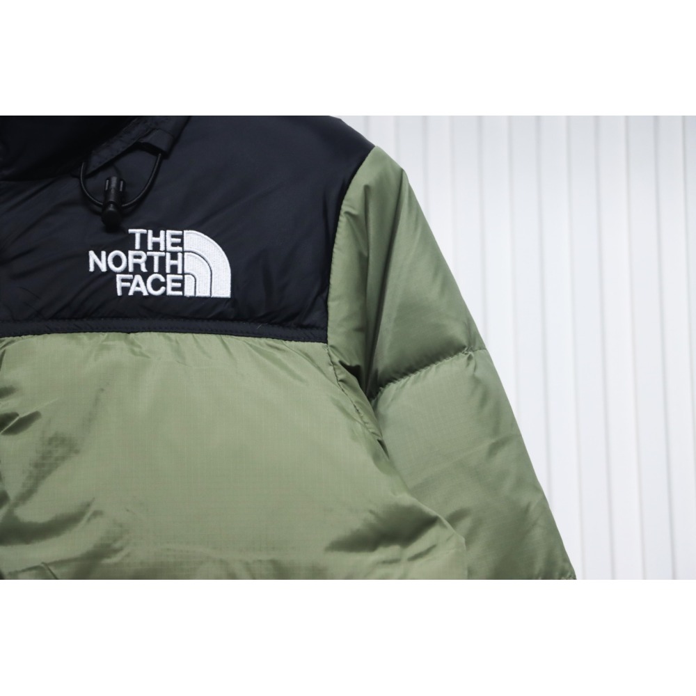 EM Sneakers The North Face 96 Basic Down Jacket Black and Green