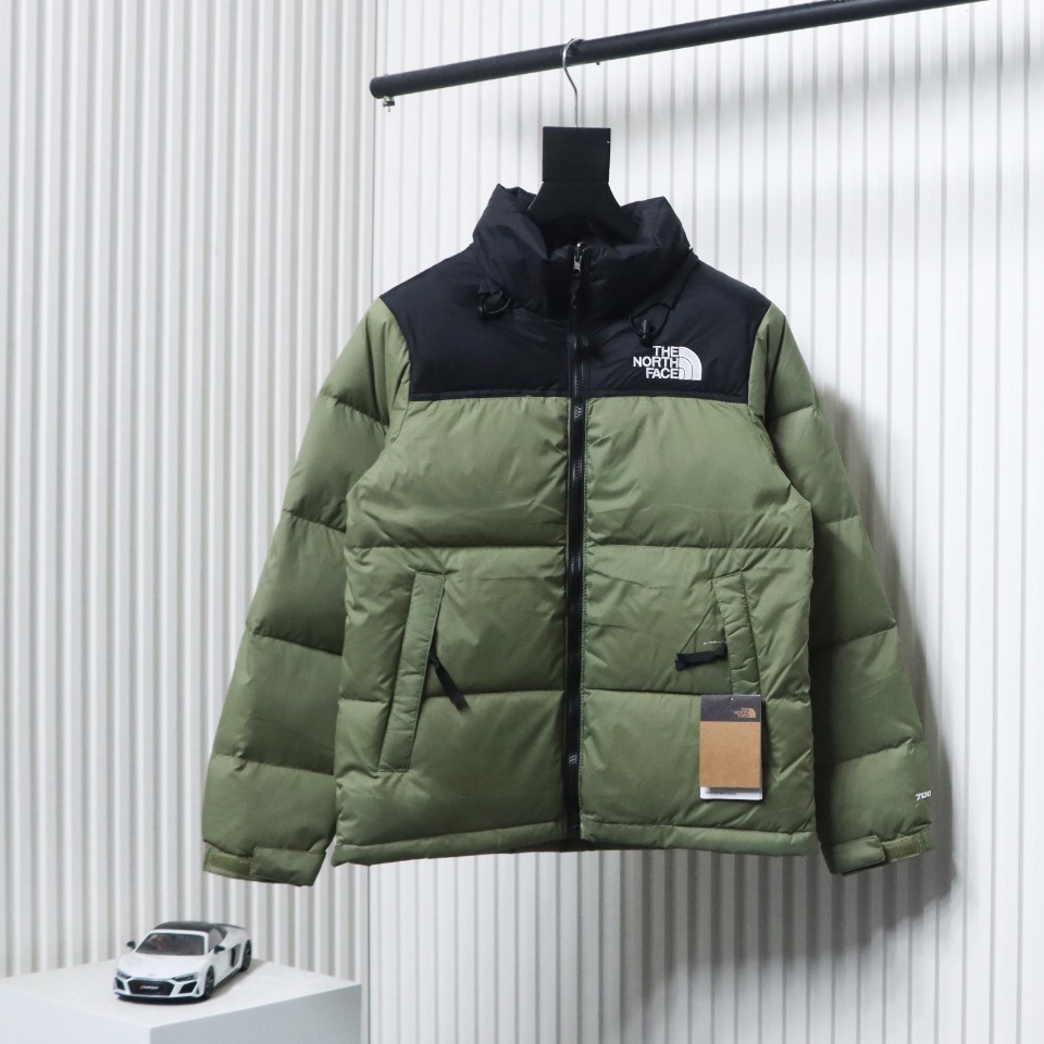 EM Sneakers The North Face 96 Basic Down Jacket Black and Green