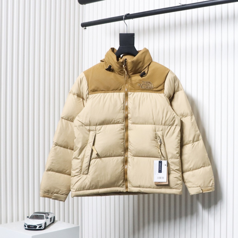 EM Sneakers The North Face 96 Basic Down Jacket Khaki